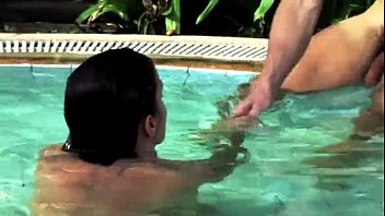 Preview 1 of Pani Me Sex Karte Hua Video - Mila Milan - Private Swimming Pool Fuck