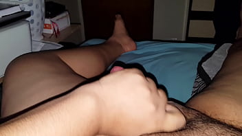 Preview 3 of Big For A Teen - Punheta gostosa e gozada