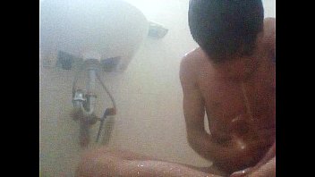 Preview 4 of Bbw Wife Pissing - VID 20160206 173616