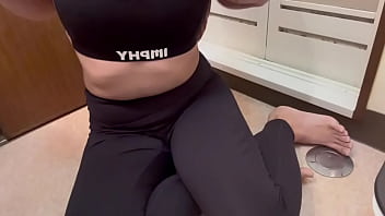 Preview 1 of Xxx Porn Parody Online - ヨガで運動して沢山汗臭い身体の状態で快感オナニーもして心も身体もスッキリしました。