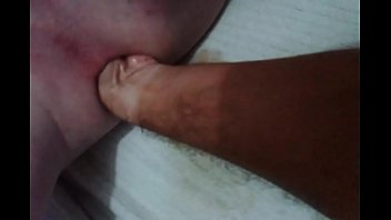 Preview 4 of Mother And Son Finger Fuck - fofinho me comendo e fisting