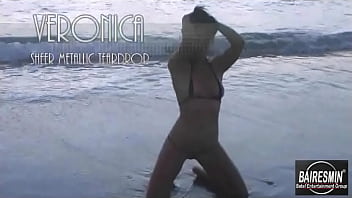 Preview 1 of Konyol Hd - Veronica Hot Bikini Model Bairesmin