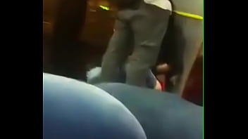 Preview 2 of Marathi Sxi Bulu Film - Mujer se orina en el transmilenio bus de bogota