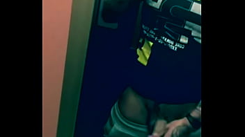 Preview 4 of Cumming On Skirt - Safado gozando gostoso