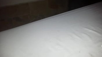 Preview 1 of Pee Slave - Dando gostoso no motel chaparral em varginha mg