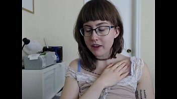 Preview 3 of The Rf Crc - slut helena73 fingering herself on live webcam  - find6.xyz