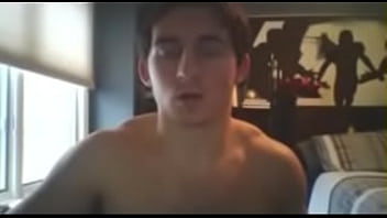 Preview 1 of Mp4 Invidio - Braden King masturbate and showasshole