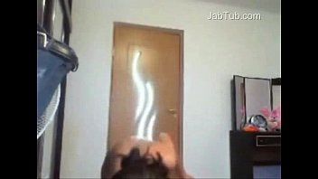 Preview 1 of Oh Daddy Its So Hard - amateur girl play on webcam  (2)