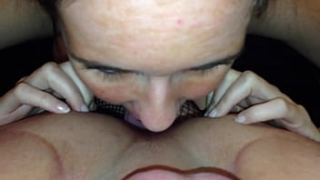 Preview 2 of Sunny Leone Lays Milk - German Amateur Homemade Asslicking