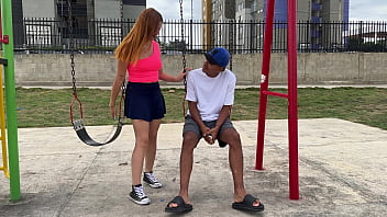 Preview 1 of Sunny Leone Sexi Xxx Movie - Cito a una una descocida en el parque por una red social,  la convenzo de ir a mi apartamento y termino dandole una rica cogida por su estrecho culo hasta darle toda mi rica leche.