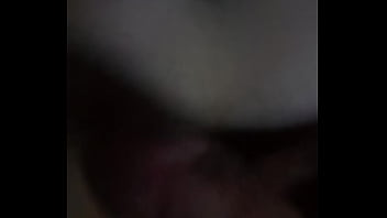 Preview 2 of Xxxx Bhbhi Sex - Novinho gordinho batendo uma de madrugada