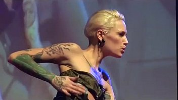 Preview 2 of Penis Manstrubasi - tattooed lesbian fisting live on stage