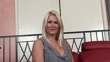 Preview 1 of New Xxx Vp - CREAMPIE COUPLE - AMATEURS MILF HOUSEWIFE AFTERNOON SEX