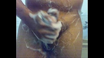 Preview 3 of Sixey Mp3 - part2  Jakol ni Roderick Rosales habang naliligo