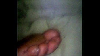 Preview 1 of Smoke And Pee - leche en pies de mi mujer d. 14