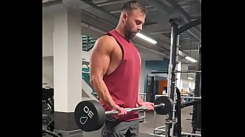 Preview 1 of Uzun Erotik - Never really post gym vids but thought hey why not aye