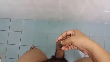 Preview 3 of Buadk Tidur - Kajal aggarwal moaning  cum tribute solo desi guy