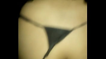 Preview 1 of Eechie - universitaria modelo pierde apuesta
