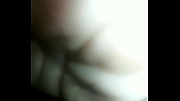 Preview 1 of Kid And Adult Women - Trans puta me chupando na rua