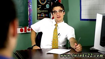 Preview 1 of Sunny Sexy Movi - Videos emos boy Krys Perez is a disciplinary professor in this