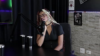 Preview 3 of Xxx Idn Porn Com - Falou sobre mulheres peludas,  recebeu mensagens,  tem os ataques na internet - Naomi Campos (SHEER/RED)
