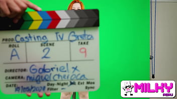 Preview 3 of Village Old Papa - Me folle al asistente para conseguir el empleo!! Pelirroja se presenta a un casting de TV