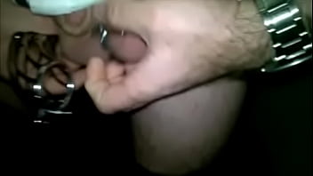 Preview 4 of Ee Arty - Cornudo nos explica como funciona el cinturon de castidad en la hotwife festival