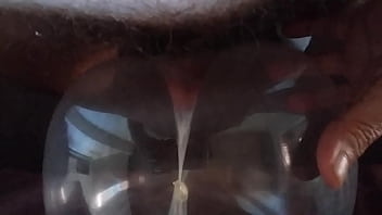 Preview 2 of Unexpected Cum In - CU DE CAMISINHA UMA DELICIA