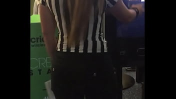 Preview 3 of Nadia Poking - nice candid ass