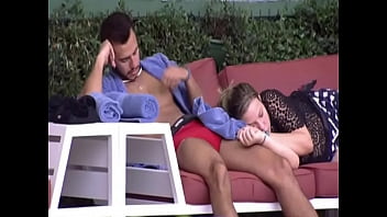 Preview 4 of Theive Lesbian - bbb16 matheus de sunga vermelha