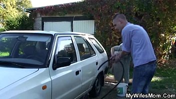 Preview 2 of Kutombana Video Black People - Wife catches his cheating outdoor