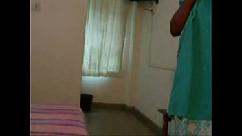 Preview 1 of Mia Khlef Xnxx Kmpoz Donlobng - tamil aunty Indian teen