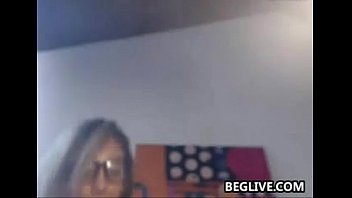 Preview 3 of Bangla Xxx2018 New - Cute Nerd Masturbates With A Dildo