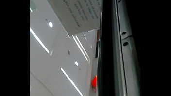 Preview 4 of Pinky Booty Anal - Por debaixo da saia 1