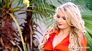 Preview 1 of Kareena Kaif Xnxxx - Blonde Model Jemma Valentine Has Hardcore DP