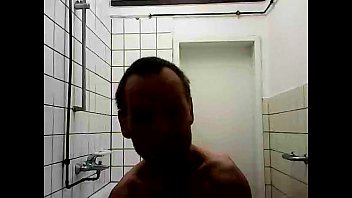 Preview 1 of My Nxnn - shower dwarf zwerg cock massage f&uuml_r lina so traum ist