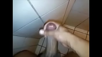 Preview 2 of Nude Bemgoli Boudi - Gozando com a punheta