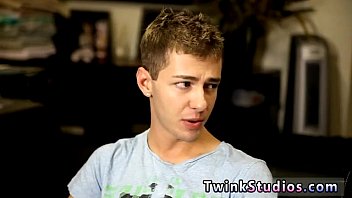 Preview 1 of Xxx Com Brizzar - Young gay boys fucking free porn video Brice Carson is bragging to