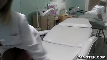 Preview 1 of Bokep Perselingkuhan Hongkong - Blonde doctor plays with her vibrator at work