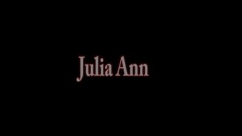 Preview 1 of Canakkkale - Blonde Milf Julia Ann Masturbates in Red Heels!
