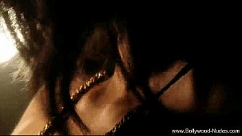 Preview 4 of Mn Toman - Indian MILF Dancer So Beautiful