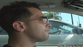 Preview 1 of Full Had Big Boobs Teen - Cock crazed milf fucks a stranger