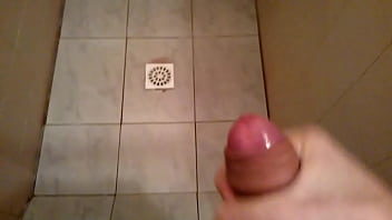 Preview 4 of Preggo Teen Sucking On A Cock - leitada boa