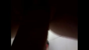 Preview 4 of Eating Oh - Brincando com o consolo