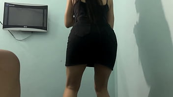 Preview 4 of Loan Luan Ong Chau Vietsub - College girl ass workout with skirt