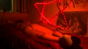 Preview 1 of New Caveat Xxx - WIN 20160110 222635.MP4