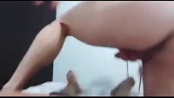 Preview 3 of Guy Vs Aunty - me lo mama y cogemos rico