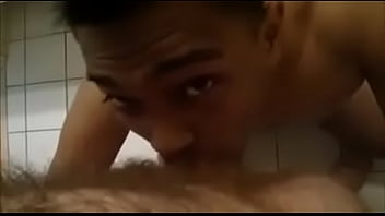 Preview 2 of Pubag Net Anal - mama a hombre velludo