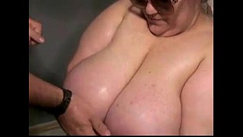 Preview 4 of Dj Mix Xxx - head by mature bbw from DesireBBWs.com