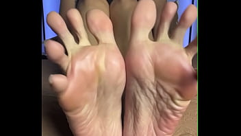 Preview 3 of Bm Xxxx - More Pilifeetnas sole teasing and very sexy toe spreading